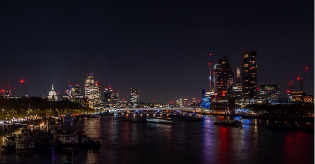 source Londres – Printemps 2025 – Bruno Hollander